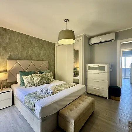 Apartment Modern By Homing